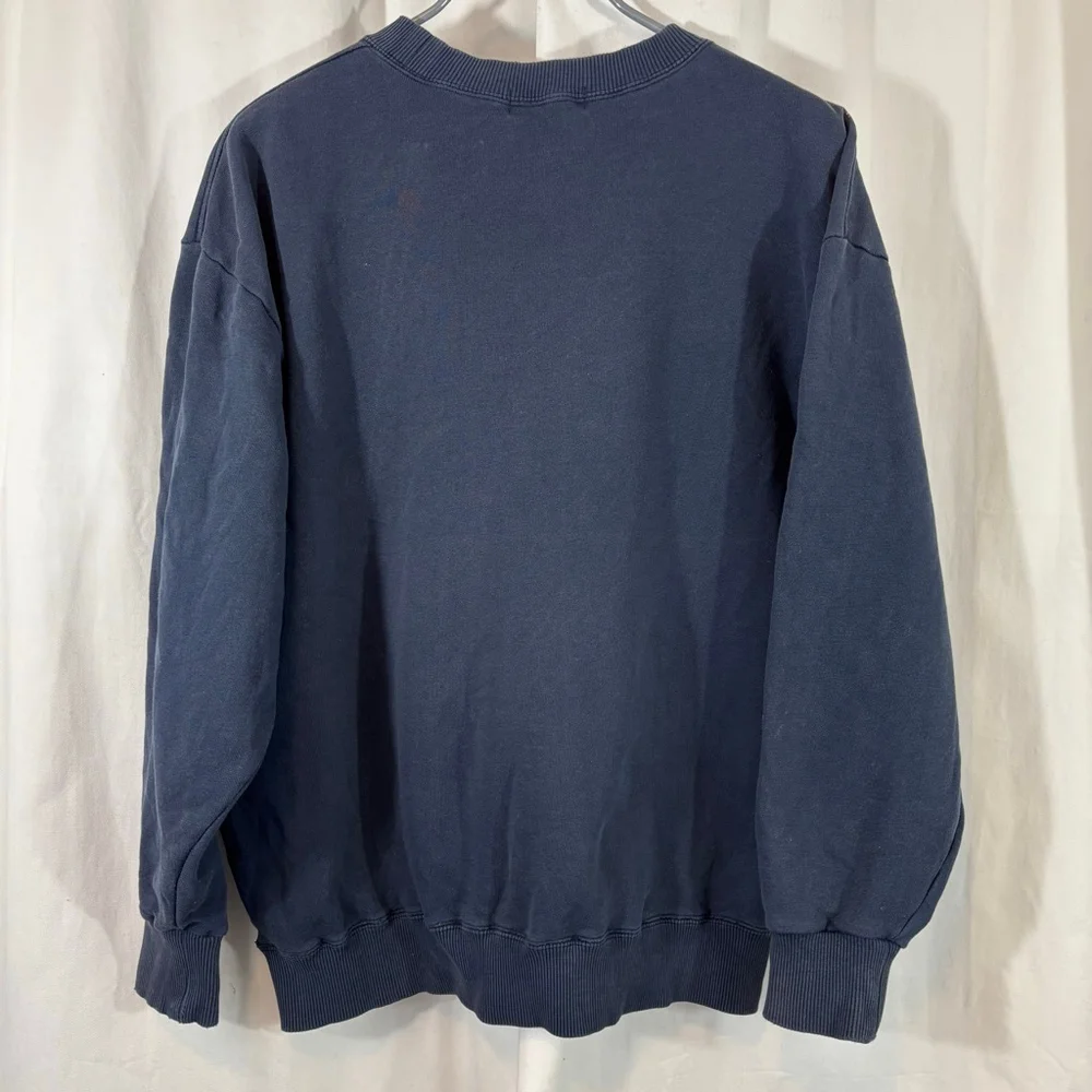 Y2K Tokyo Disneyland Donald Duck Navy Blue Crewneck Sweatshirt - Picture 2 of 6